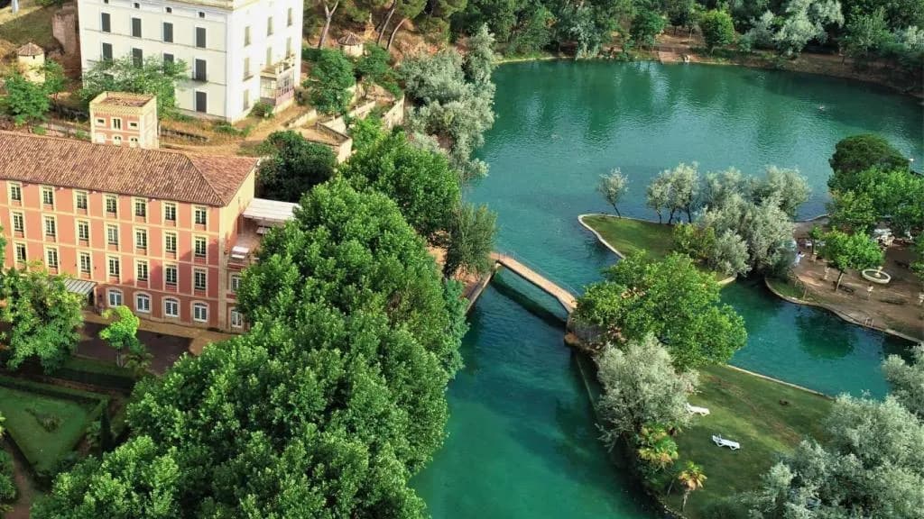 Balneario Alhama de Aragón: Un refugio de bienestar y tratamientos únicos