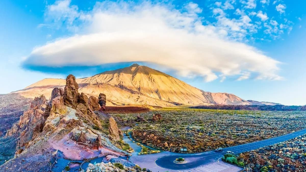 La montaña más alta de España: El Teide y sus impresionantes características