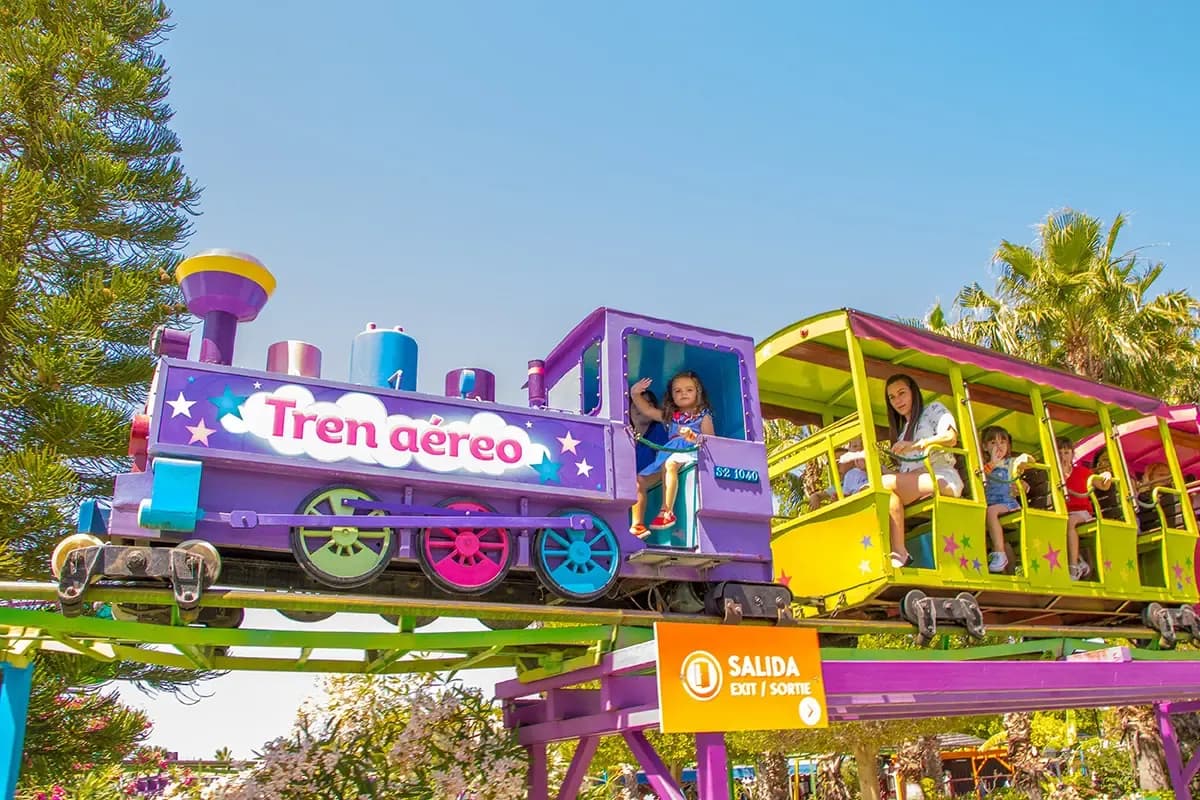 Horarios del parque de atracciones: evita sorpresas en tu visita